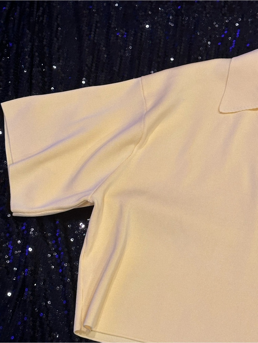 Women's Collared Knitted Pullover Top - Pale Yellow - Picture 8 of 10